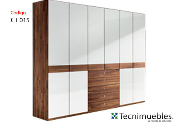 Closet with doors and drawers
