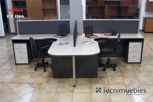 T shaped workstation