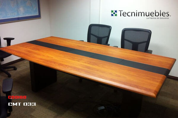 Table with glass center