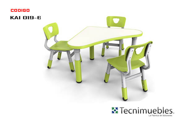 Triangular table with rounded edges and 3 chairs