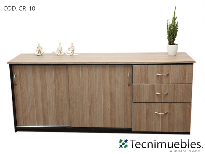 Credenza amplia