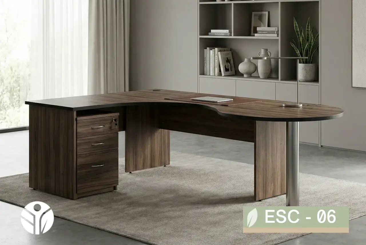 Escritorio ejecutivo en L de madera oscura con cajonera y pata metálica, ambiente, Tecni Costa Rica